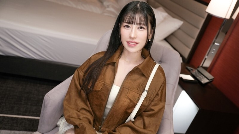 SIRO-5638 "A nursery school teacher with a lovely smile! She stars in an adult video inspired by a former adult video influencer! When the actor fingers her, she hits the camera directly and squirts out of focus! [First shoot] She's doing adult videos online...": MGS Video (Prestige Group) Adult Video Streaming Site