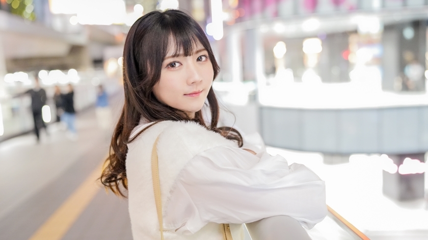 SIRO-5464 "I want to be like the actress I admire!" Noa-chan, who shows an innocent smile, has made a big decision! She mustered up her courage and made her debut on Shirouto TV! If you touch her sensitive body, she will flood immediately! She tries to hold back her voice shyly, but her sweet voice leaks out! Enjoy her soft and fluffy body! [First shoot] Applying for AV on the Internet → AV experience shoot 2342